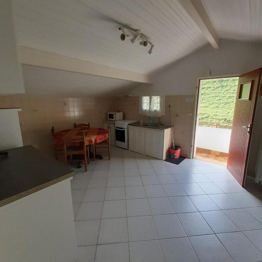 Ur Ondoan - Appartement Saint Pee Sur Nivelle מראה חיצוני תמונה